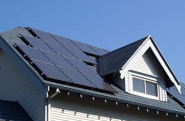 Cuánto cuesta instalar paneles solares en una casa