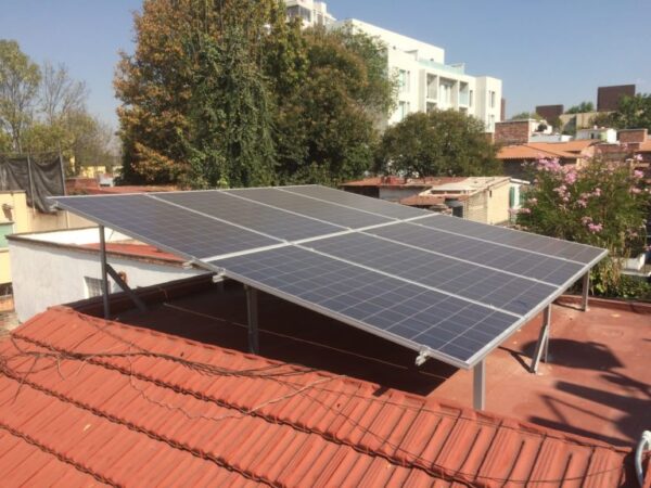 photovoltaic solar panels advantages and disadvantages