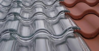 Tejas solares fotovoltaicas de vidrio made in Spain