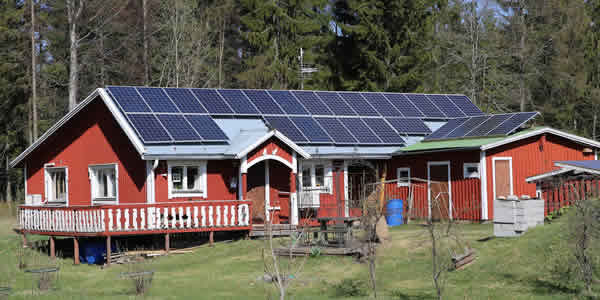 ¿Por qué los paneles solares son tan caros?