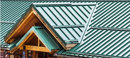 Paneles solares para techos de metal con costura vertical